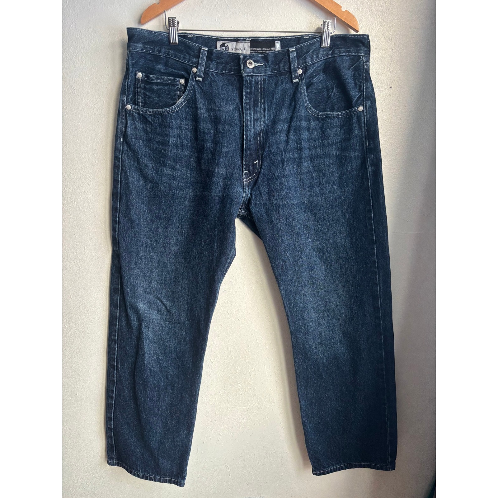 Levi Strauss Silver Tab Straight Dark Wash Denim Jeans Mens W38 L30 (Fits 38x28)